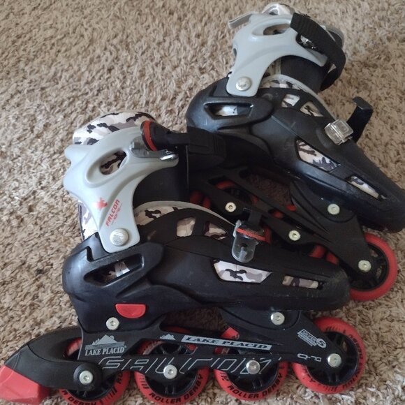 Lake Placid 3-6 kids Falcon adjustable roller blades - Picture 1 of 5